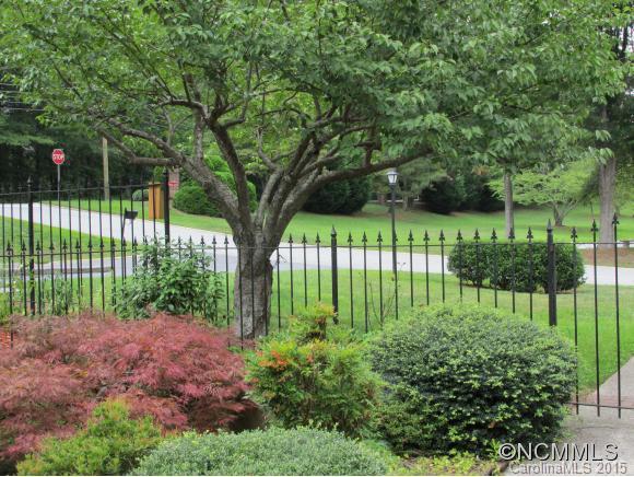 106 Glenbrook Drive Hendersonville NC 28739