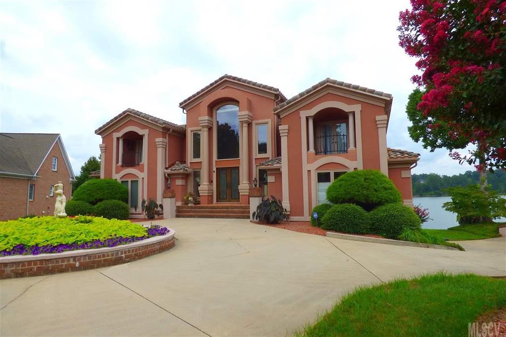 4456 3rd Street Lane NW Hickory NC 28601