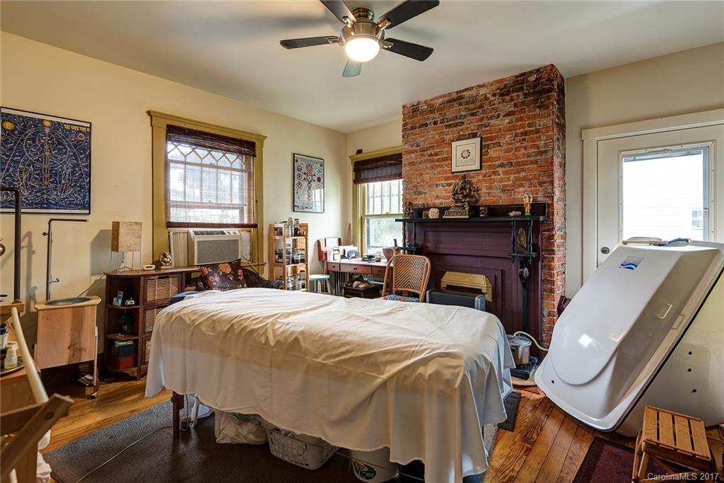 25 Orange Street Asheville NC 28801