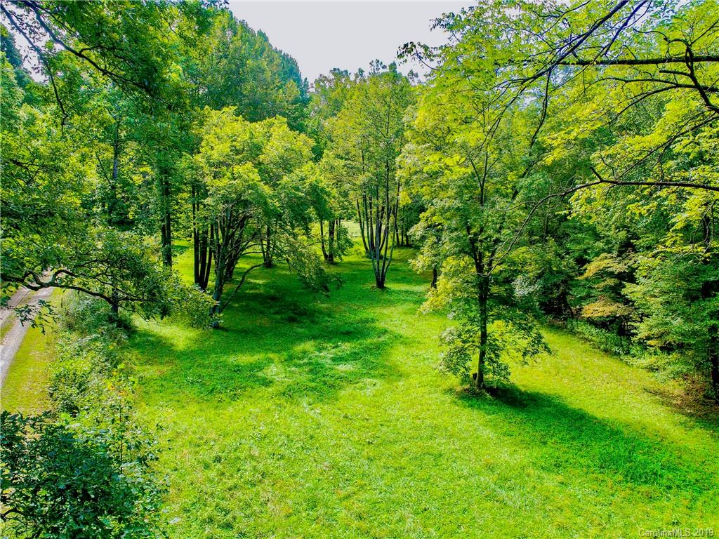 20 Cane Crest Circle Fairview NC 28730