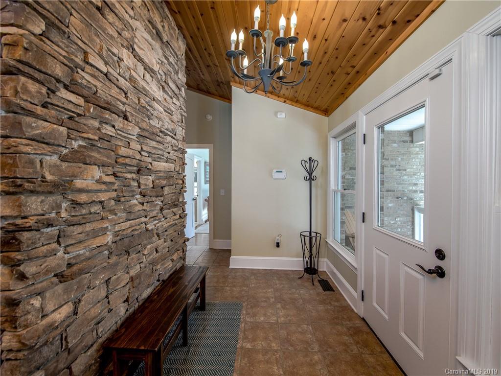 20 Cane Crest Circle Fairview NC 28730