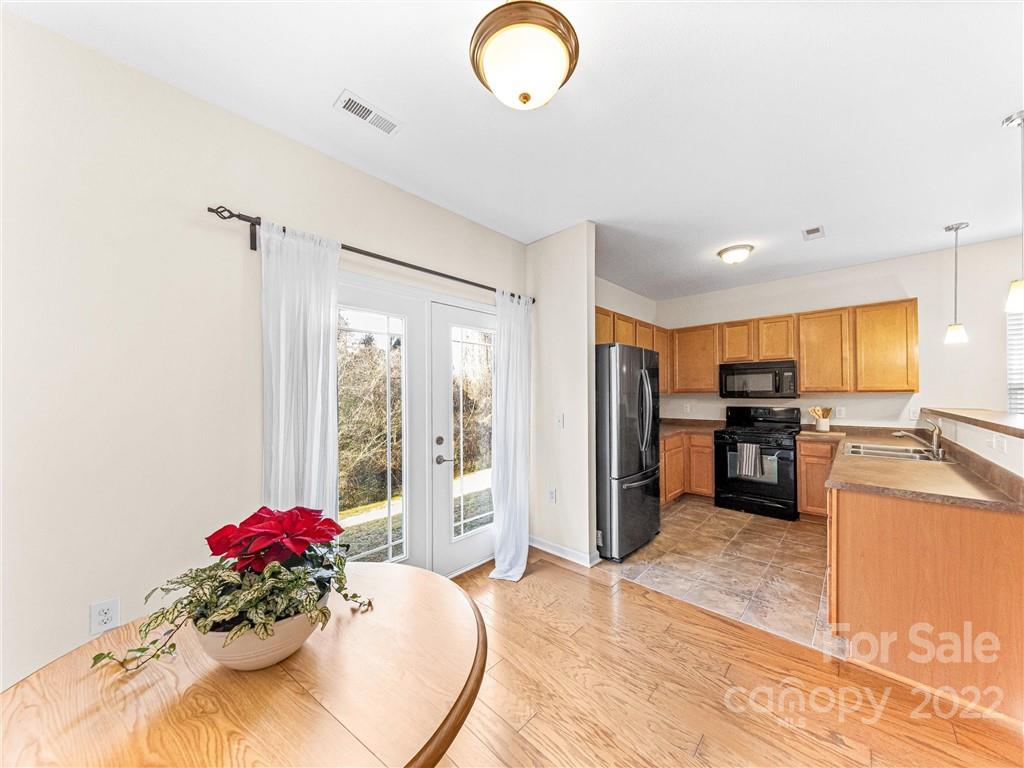 130 Lower Grassy Branch Road Asheville NC 28805