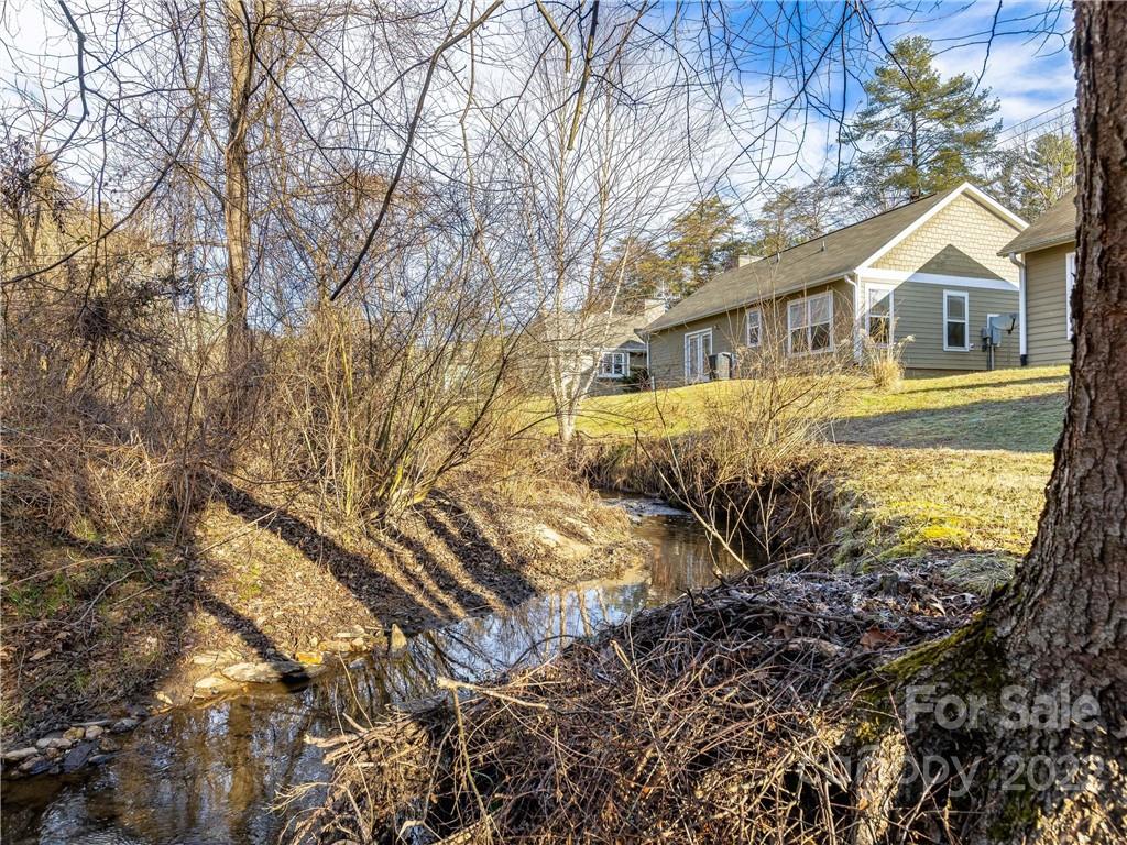 130 Lower Grassy Branch Road Asheville NC 28805