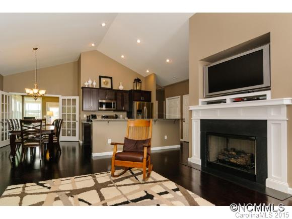 70 Weaver Village Way Weaverville NC 28787