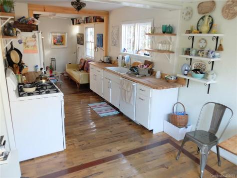 123 Forest Hill Drive Asheville NC 28803