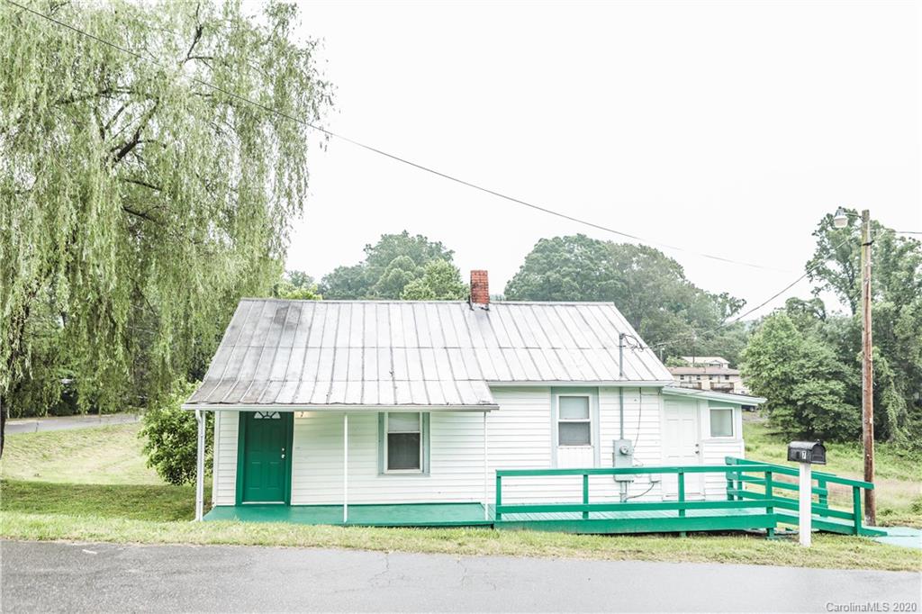 7 Morris Avenue Marion NC 28752