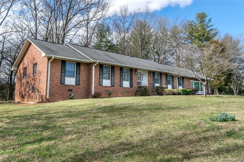 132 W Laurel Lane Etowah NC 28729