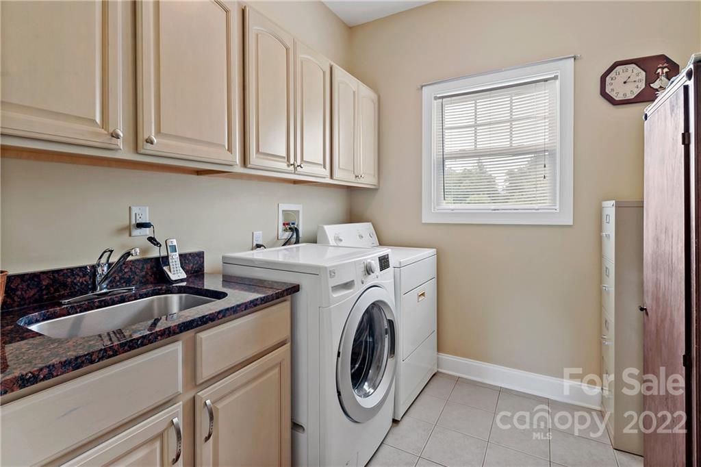 2405 Riceville Road Asheville NC 28805