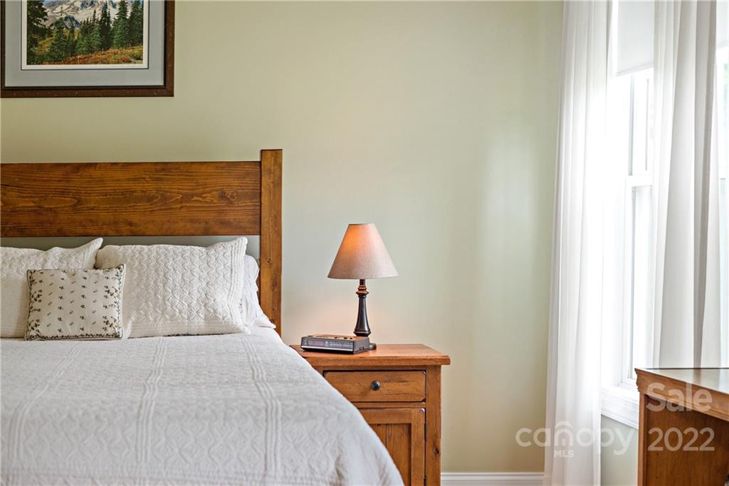 2405 Riceville Road Asheville NC 28805