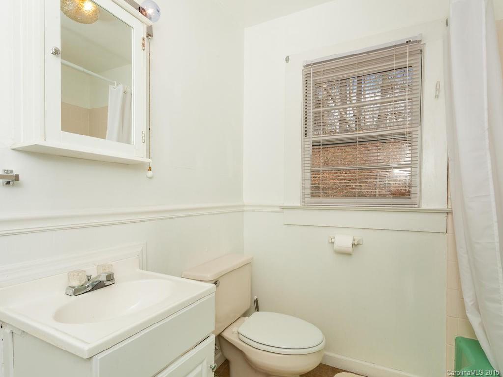 16 Candler School Road Candler NC 28715
