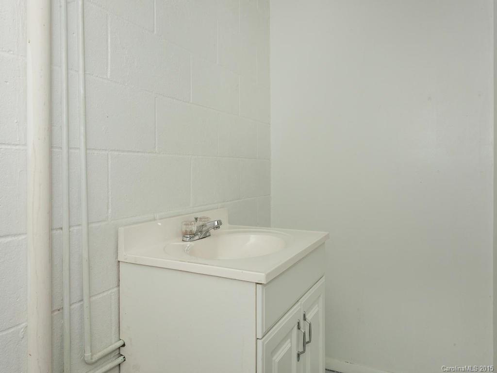 16 Candler School Road Candler NC 28715