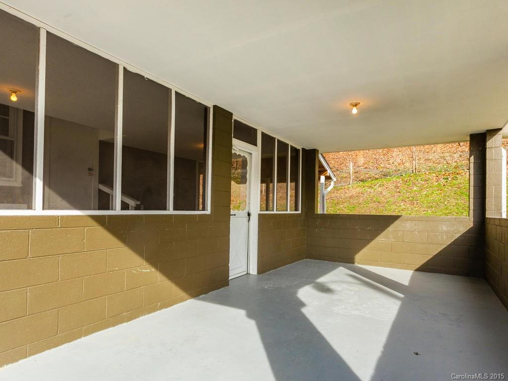 16 Candler School Road Candler NC 28715