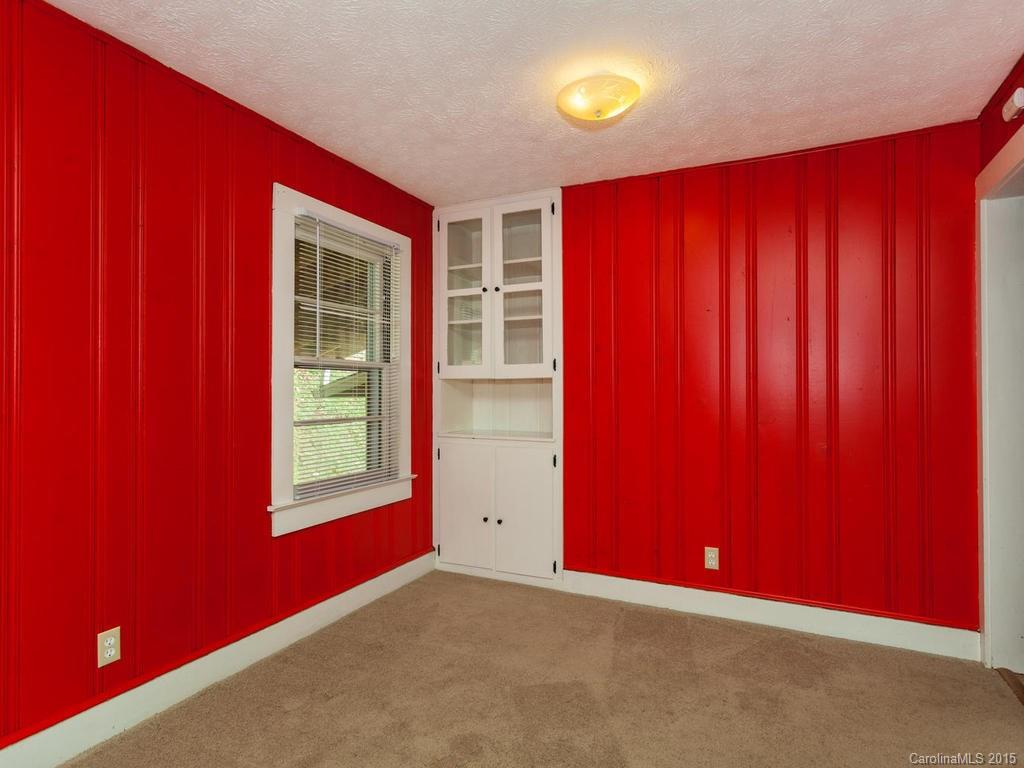 16 Candler School Road Candler NC 28715