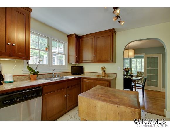 55 Blackwood Road Asheville NC 28804