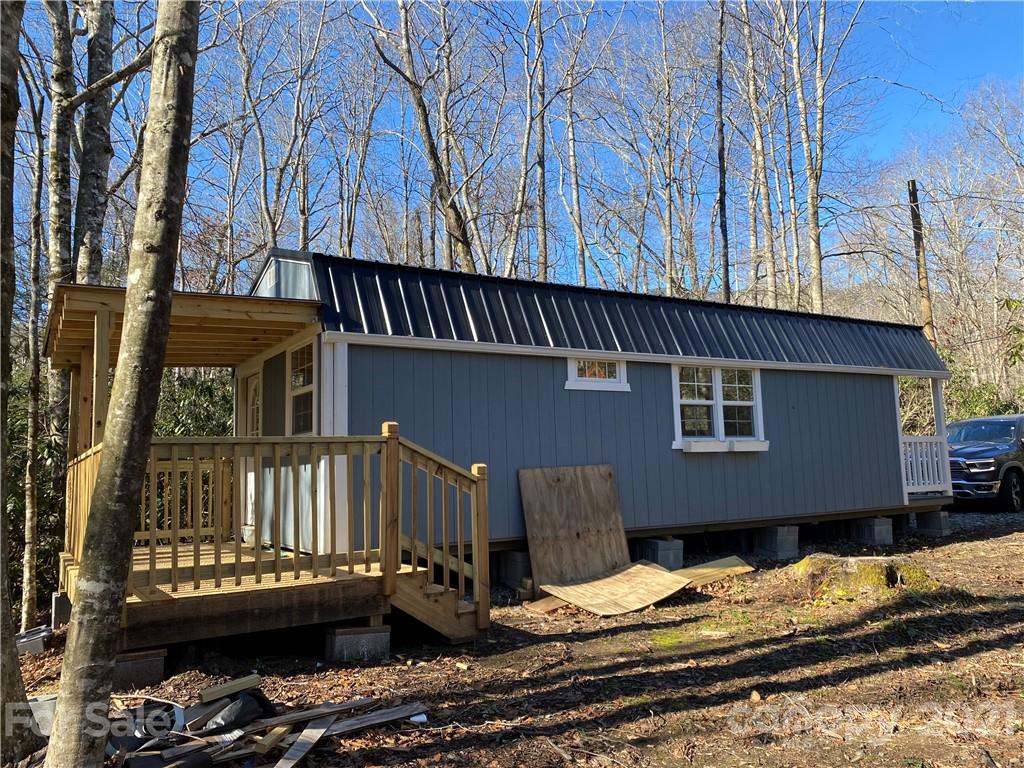 245 White Oak Creek Road Burnsville NC 28714