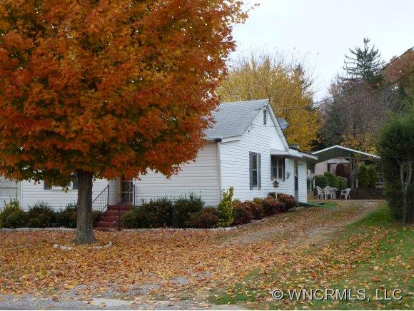 195 Virginia Avenue Waynesville NC 28786