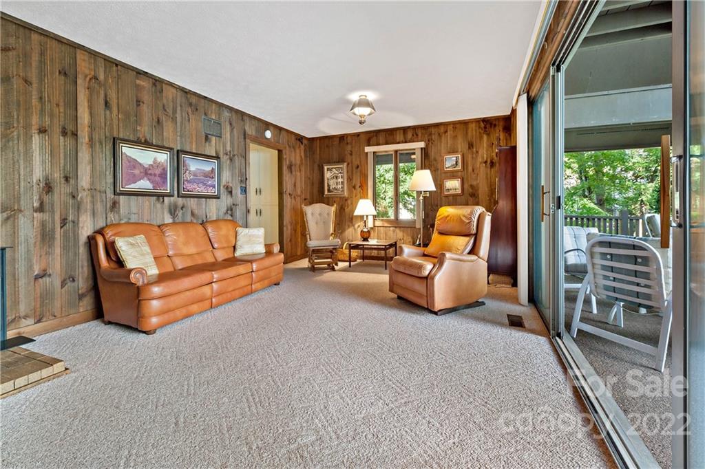 6309 N Shore Drive Nebo NC 28761