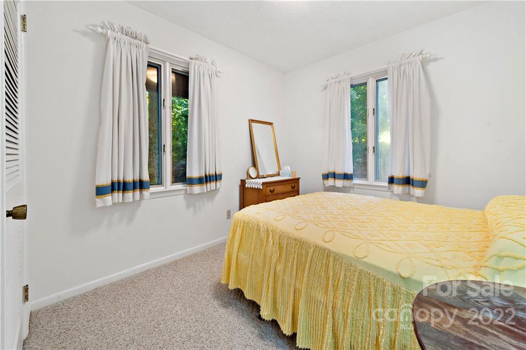 6309 N Shore Drive Nebo NC 28761