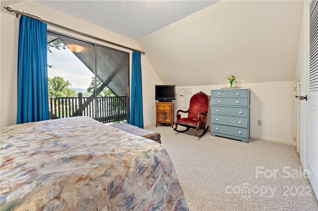 6309 N Shore Drive Nebo NC 28761