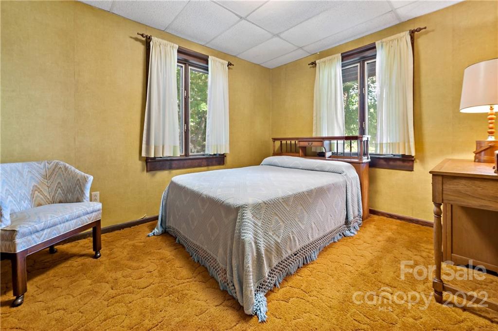 6309 N Shore Drive Nebo NC 28761