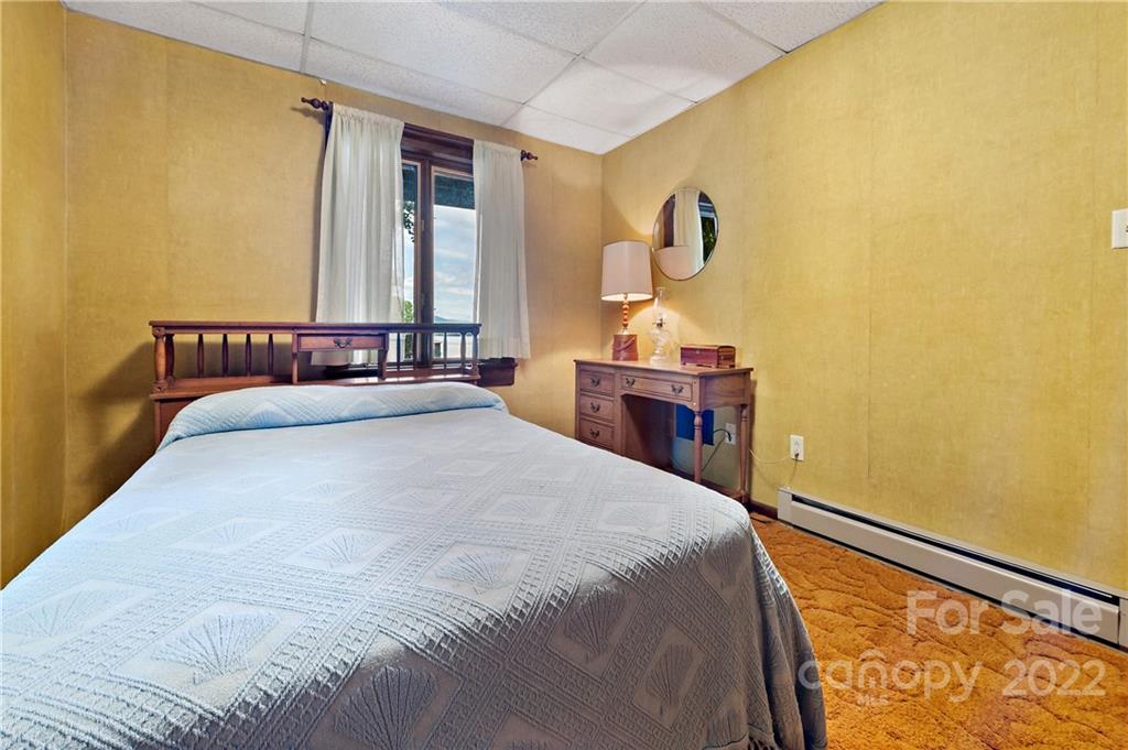 6309 N Shore Drive Nebo NC 28761