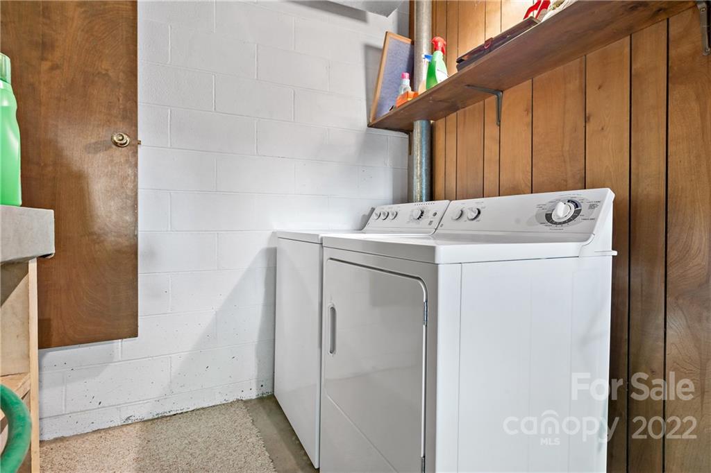 6309 N Shore Drive Nebo NC 28761