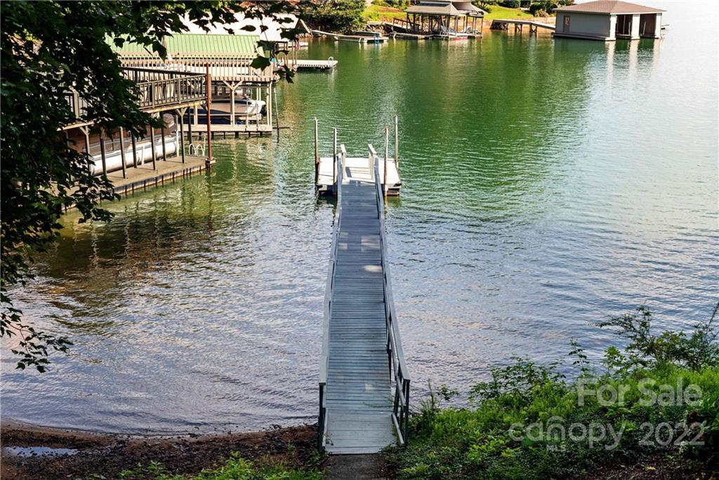 6309 N Shore Drive Nebo NC 28761