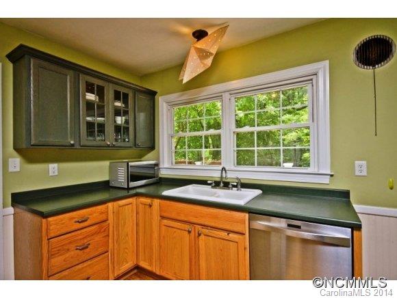 7 Waverly Road Asheville NC 28803