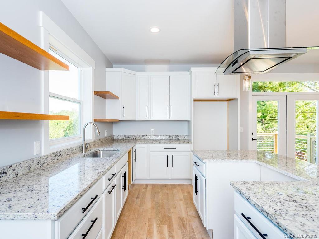 24 Brown Avenue Asheville NC 28804