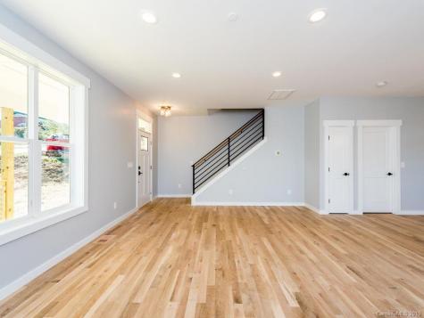 24 Brown Avenue Asheville NC 28804