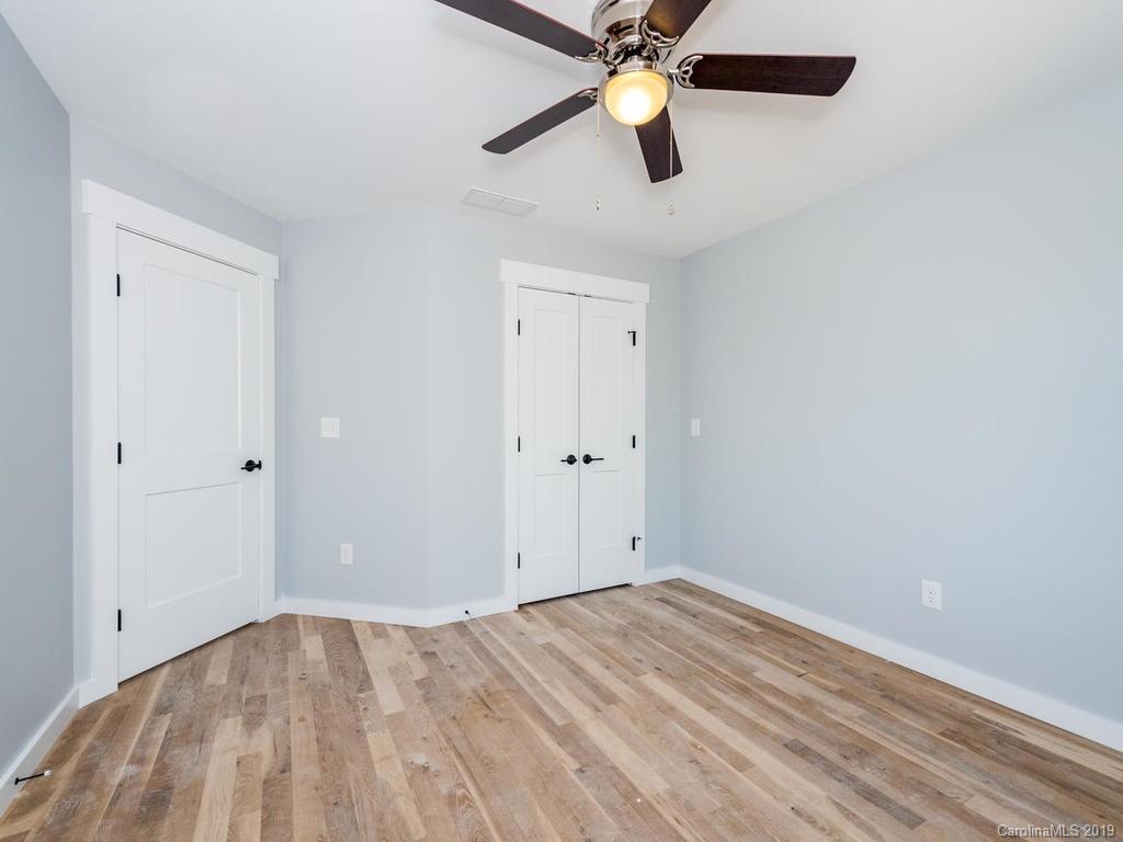 24 Brown Avenue Asheville NC 28804