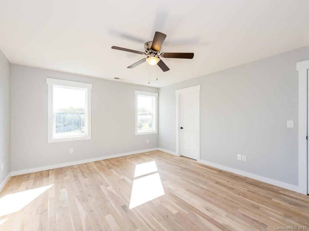 24 Brown Avenue Asheville NC 28804