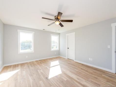 24 Brown Avenue Asheville NC 28804