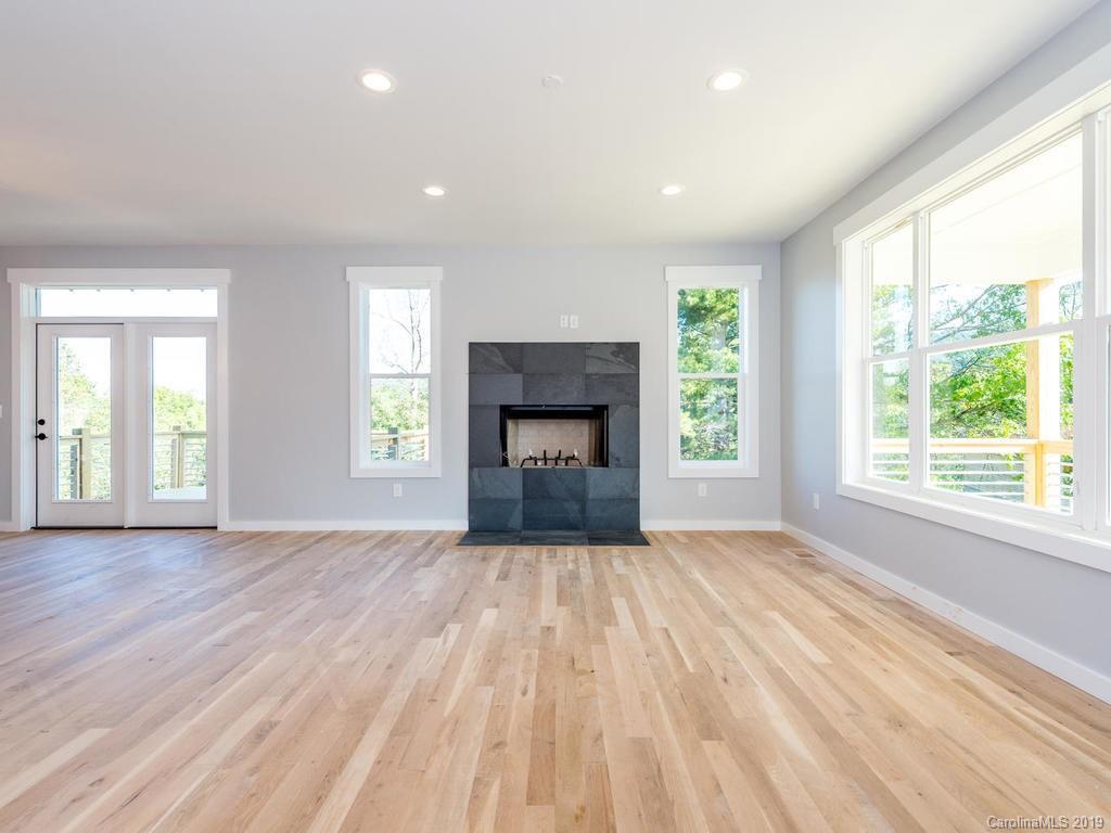 24 Brown Avenue Asheville NC 28804