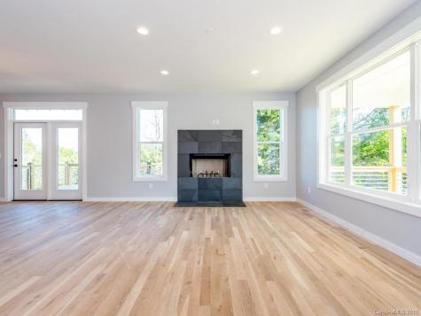 24 Brown Avenue Asheville NC 28804