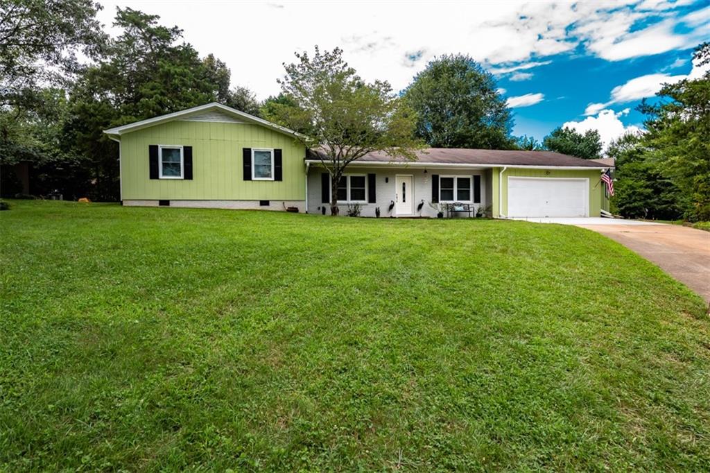 3733 10th Street Drive Ne Hickory NC 28601