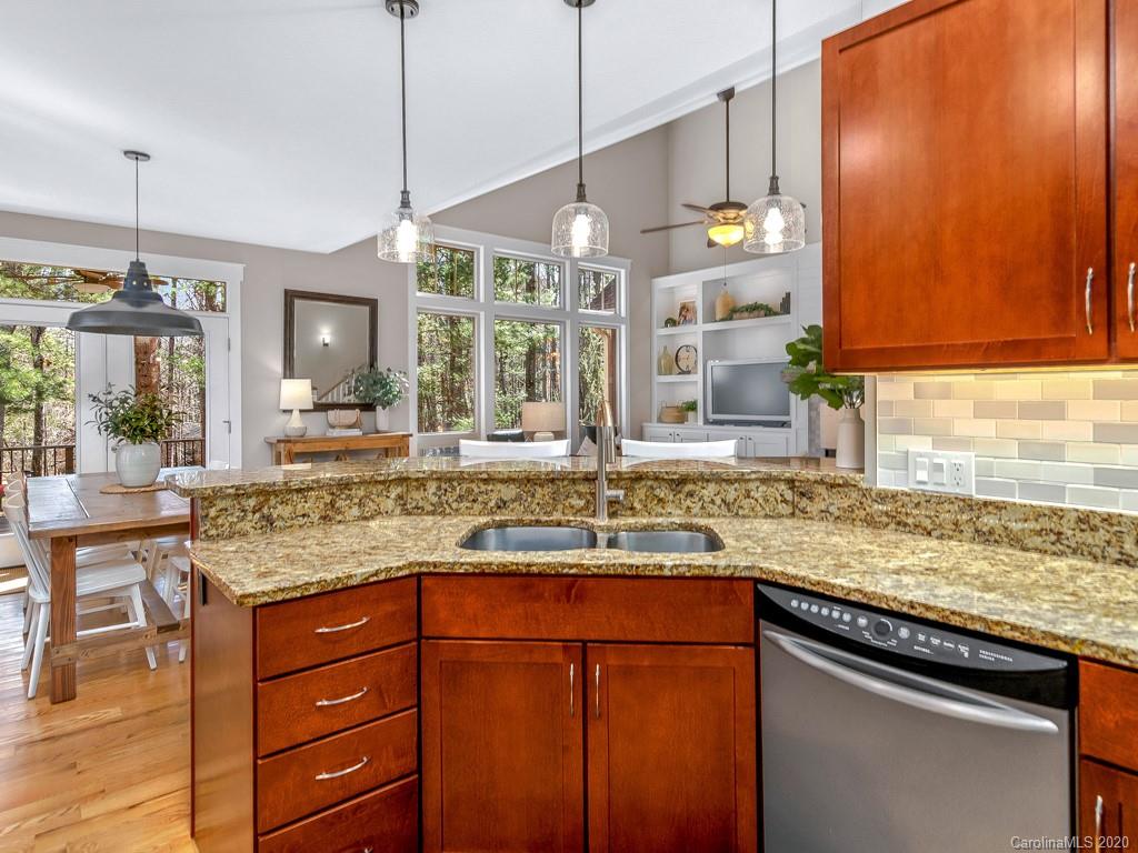 20 Brown Road Asheville NC 28806