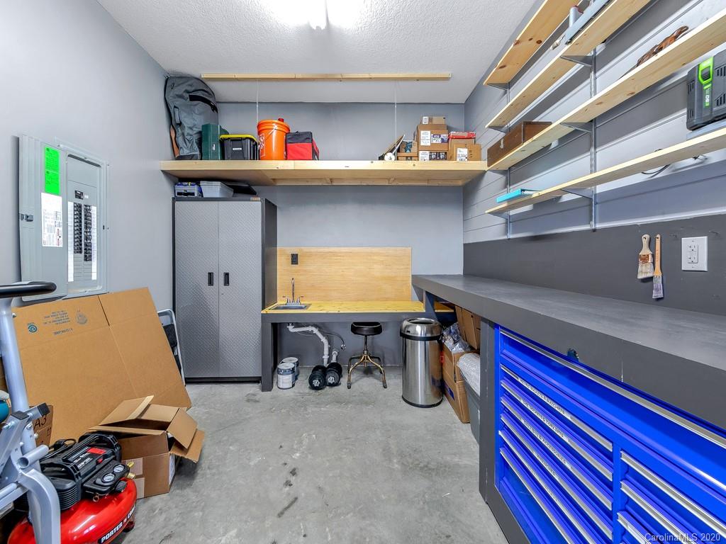 20 Brown Road Asheville NC 28806