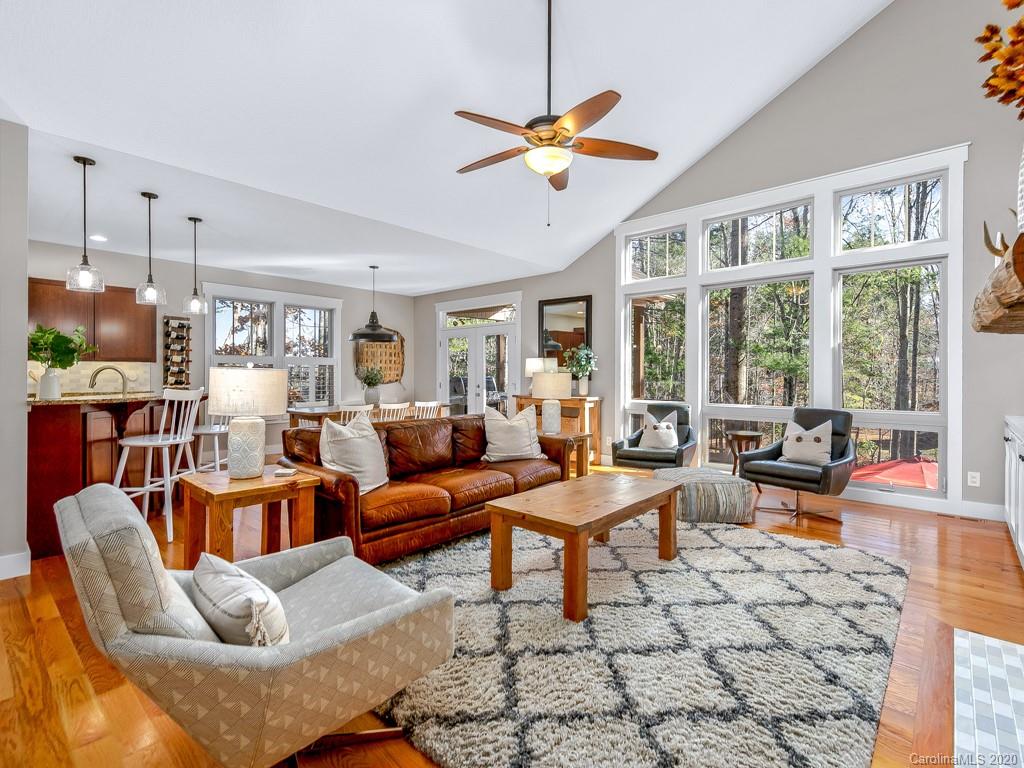 20 Brown Road Asheville NC 28806