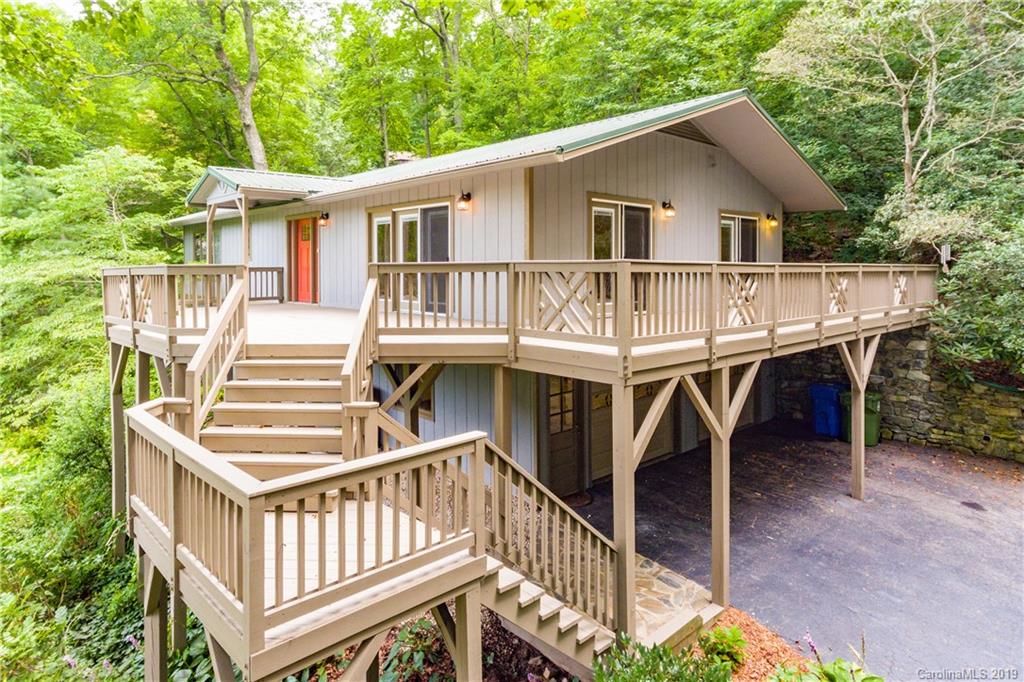 24 Gardenwood Lane Asheville NC 28803