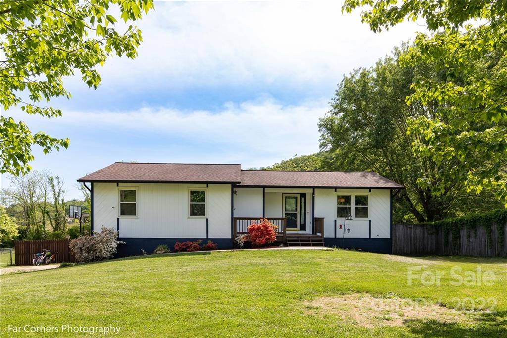 1677 Bruce Road Mars Hill NC 28754