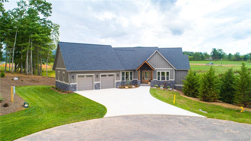 93 Solomia Drive Mills River NC 28759