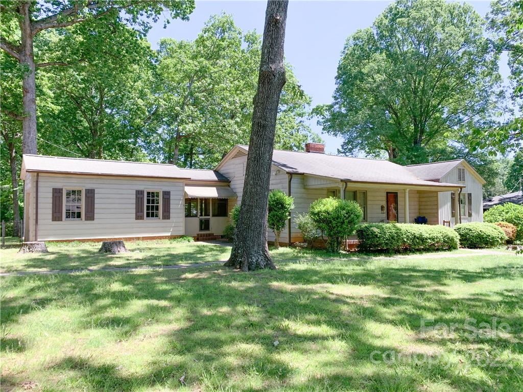 320 Euclid Avenue Statesville NC 28677