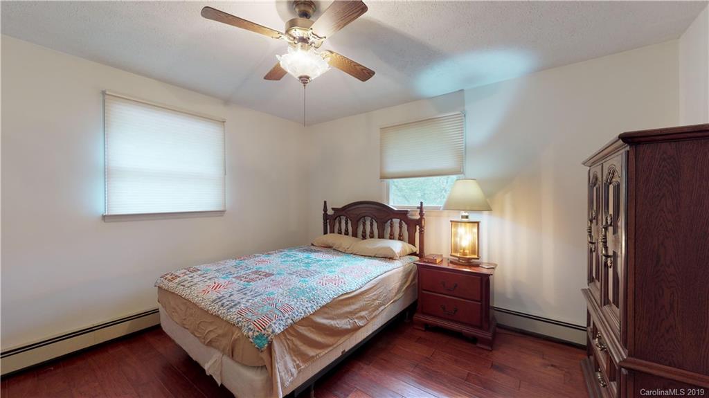 25 Welch Road Candler NC 28715