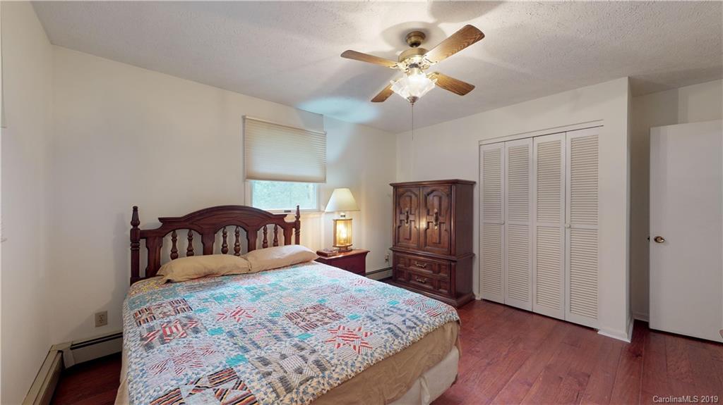 25 Welch Road Candler NC 28715