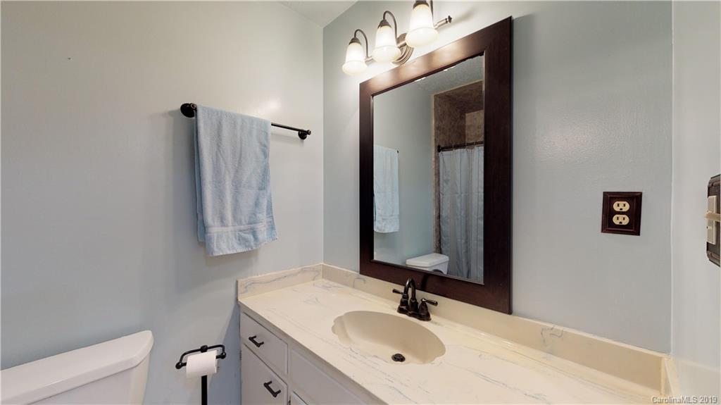 25 Welch Road Candler NC 28715