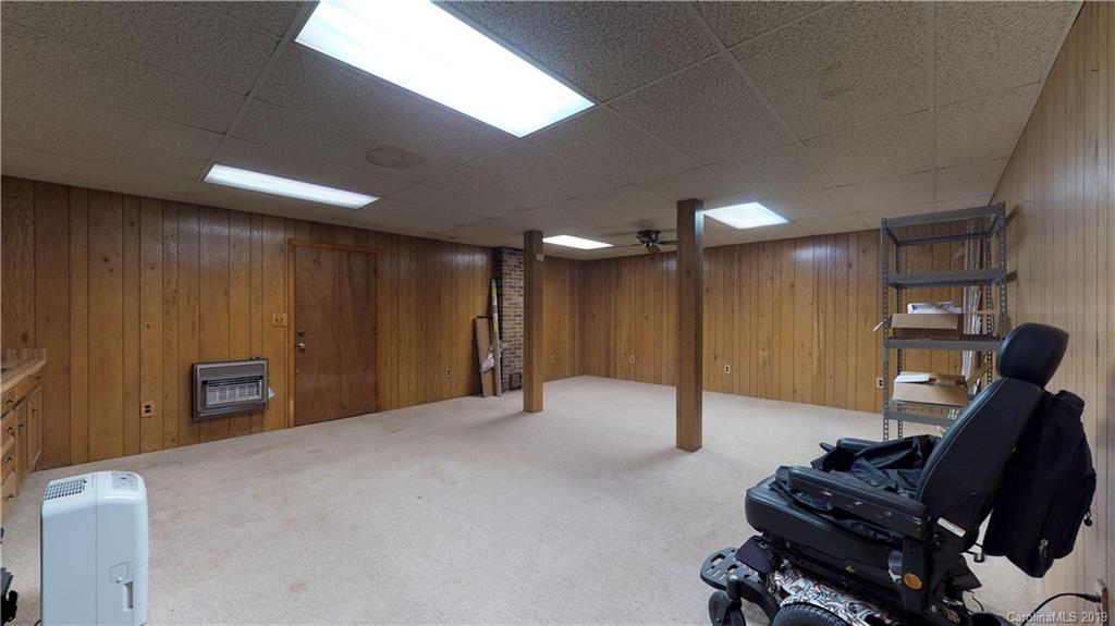 25 Welch Road Candler NC 28715