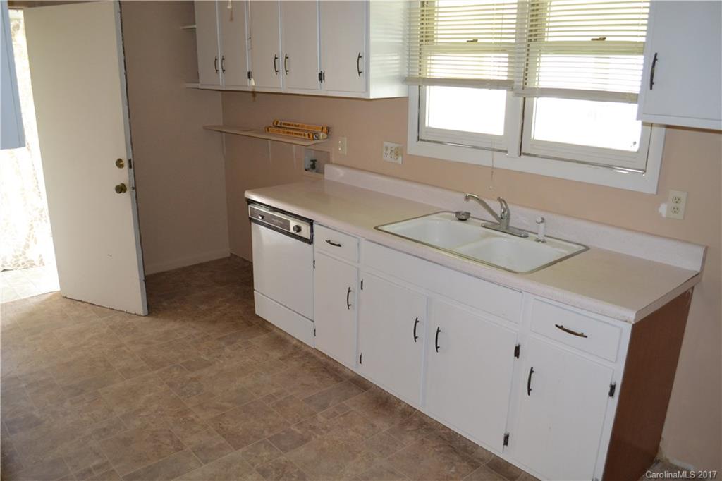 15 W Chapel Circle Asheville NC 28803