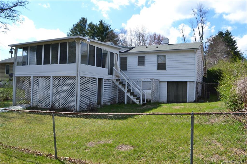 15 W Chapel Circle Asheville NC 28803