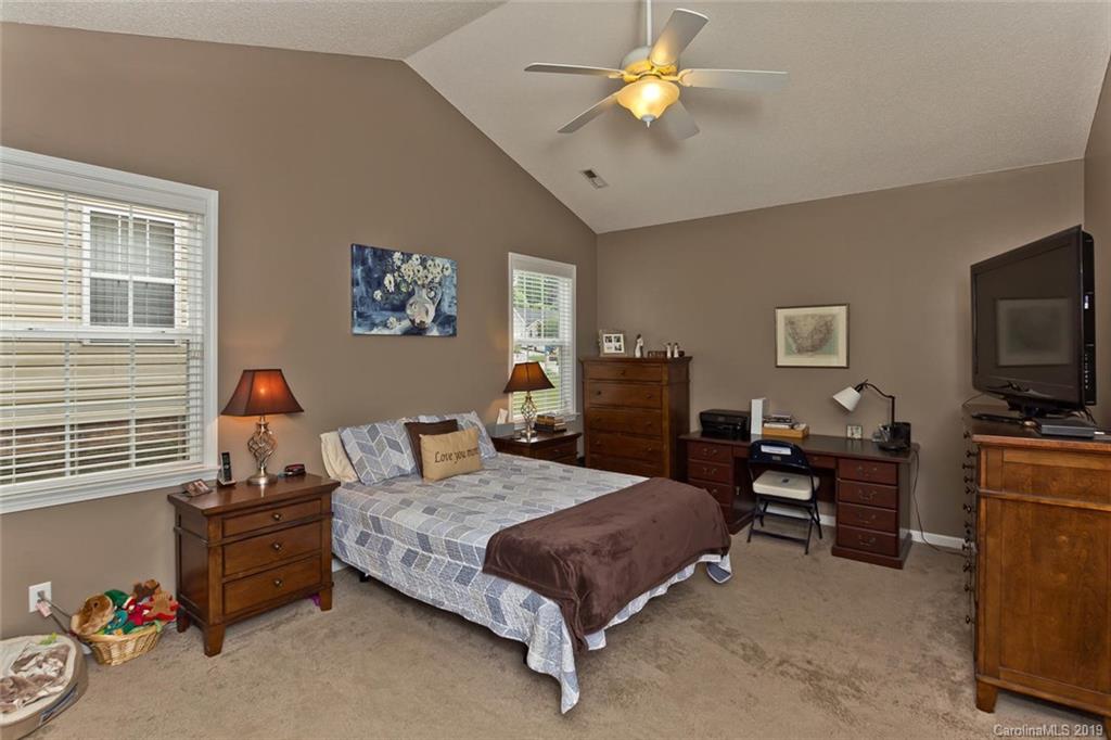 22 Summer Meadow Road Arden NC 28704